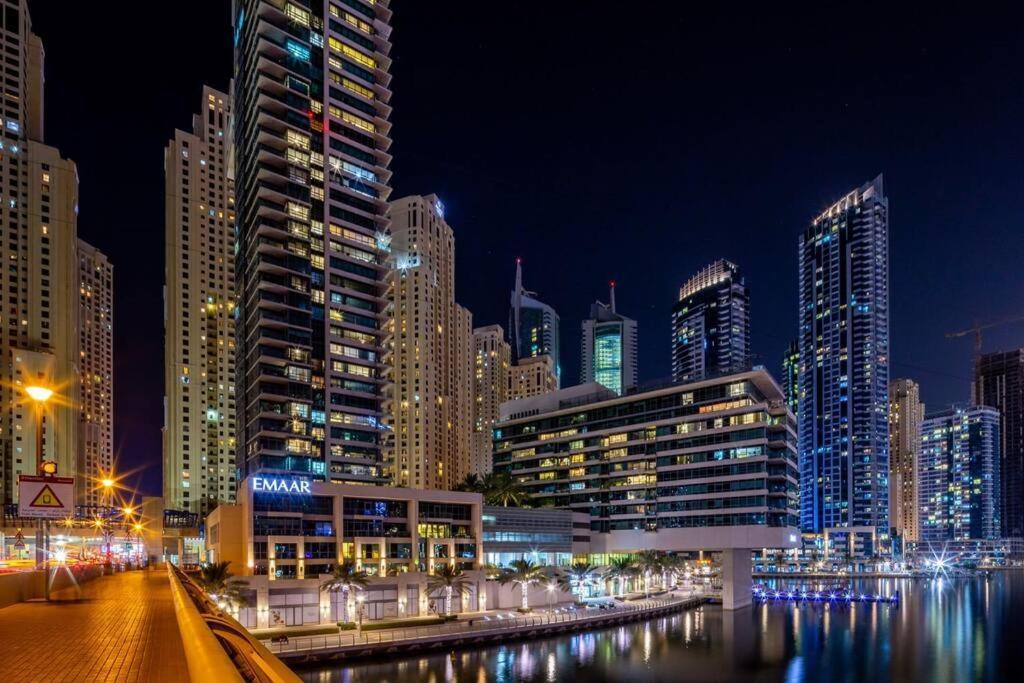 Frank Porter - Marina Quays Dubai Exterior foto